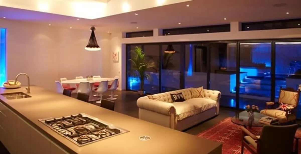 Programmable lighting design enhancing indoor spaces with customizable illumination in Orlando, FL